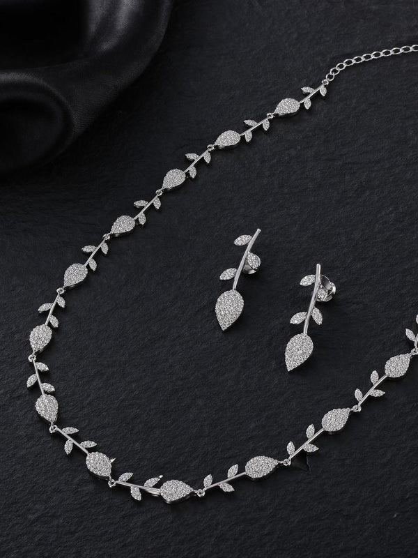 Effortless Elegance in 925 Silver