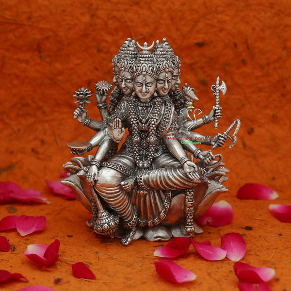 925 Silver Gayatri Devi Idol – Symbol of Knowledge & Divine Grace