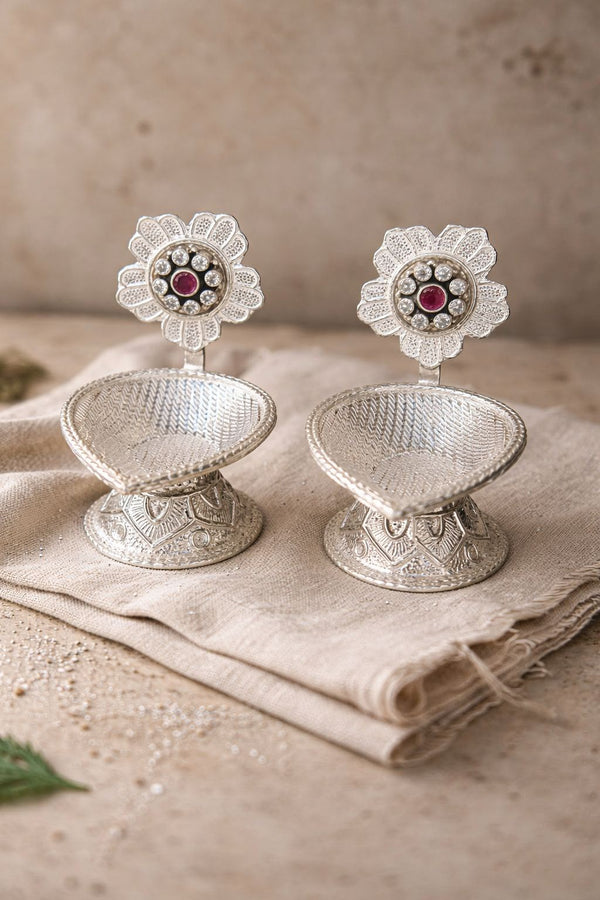 Radiant Red Stone Flower Diya - A Symbol of Elegance & Divine Grace (Single)