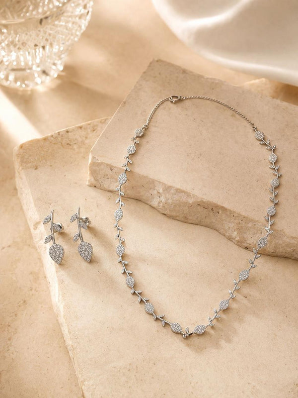 Effortless Elegance in 925 Silver